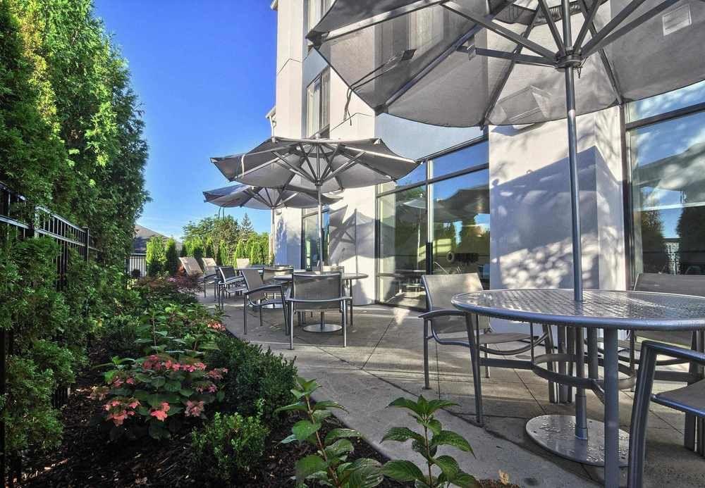 Springhill Suites Detroit Southfield Buitenkant foto