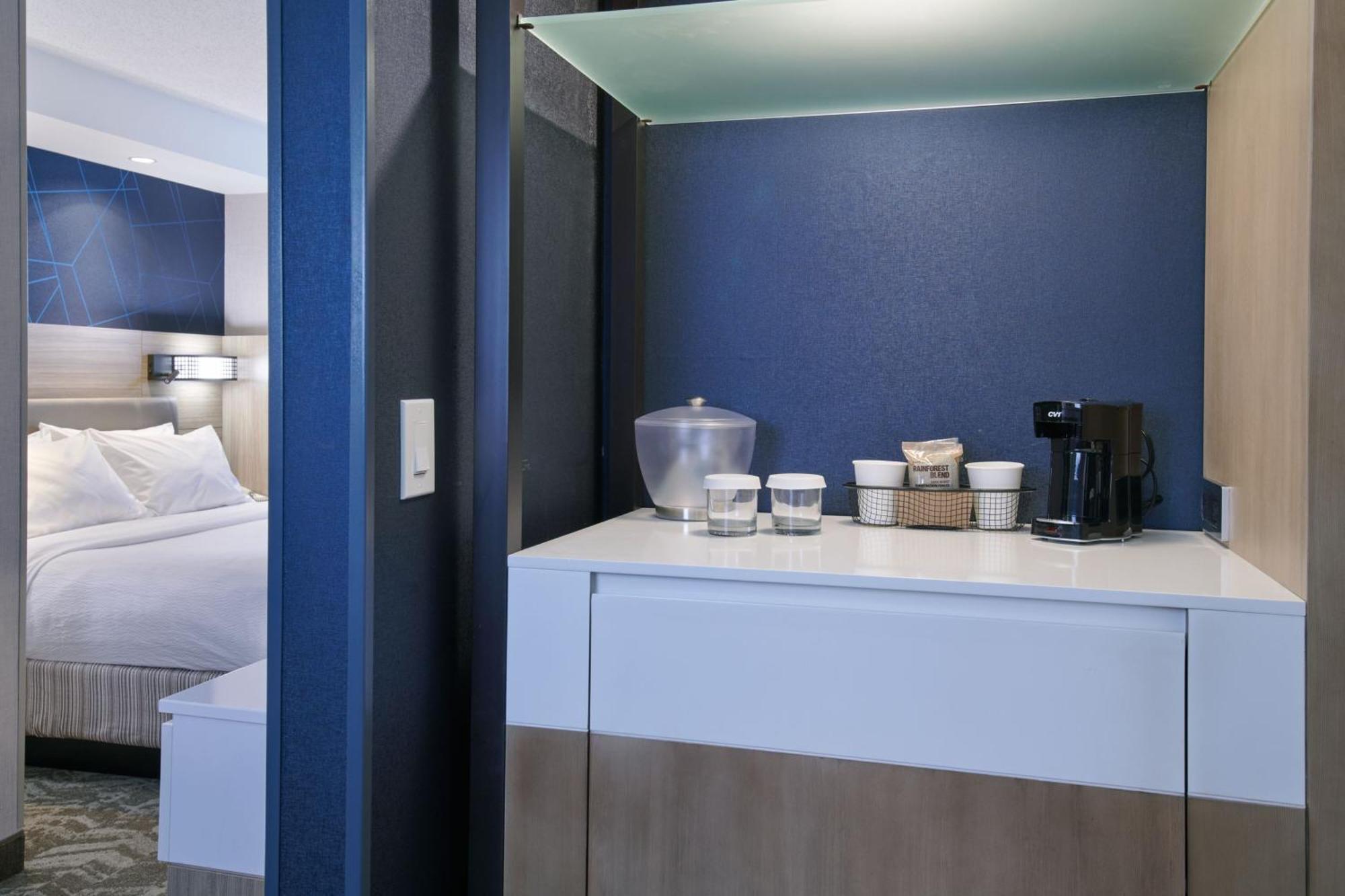 Springhill Suites Detroit Southfield Buitenkant foto