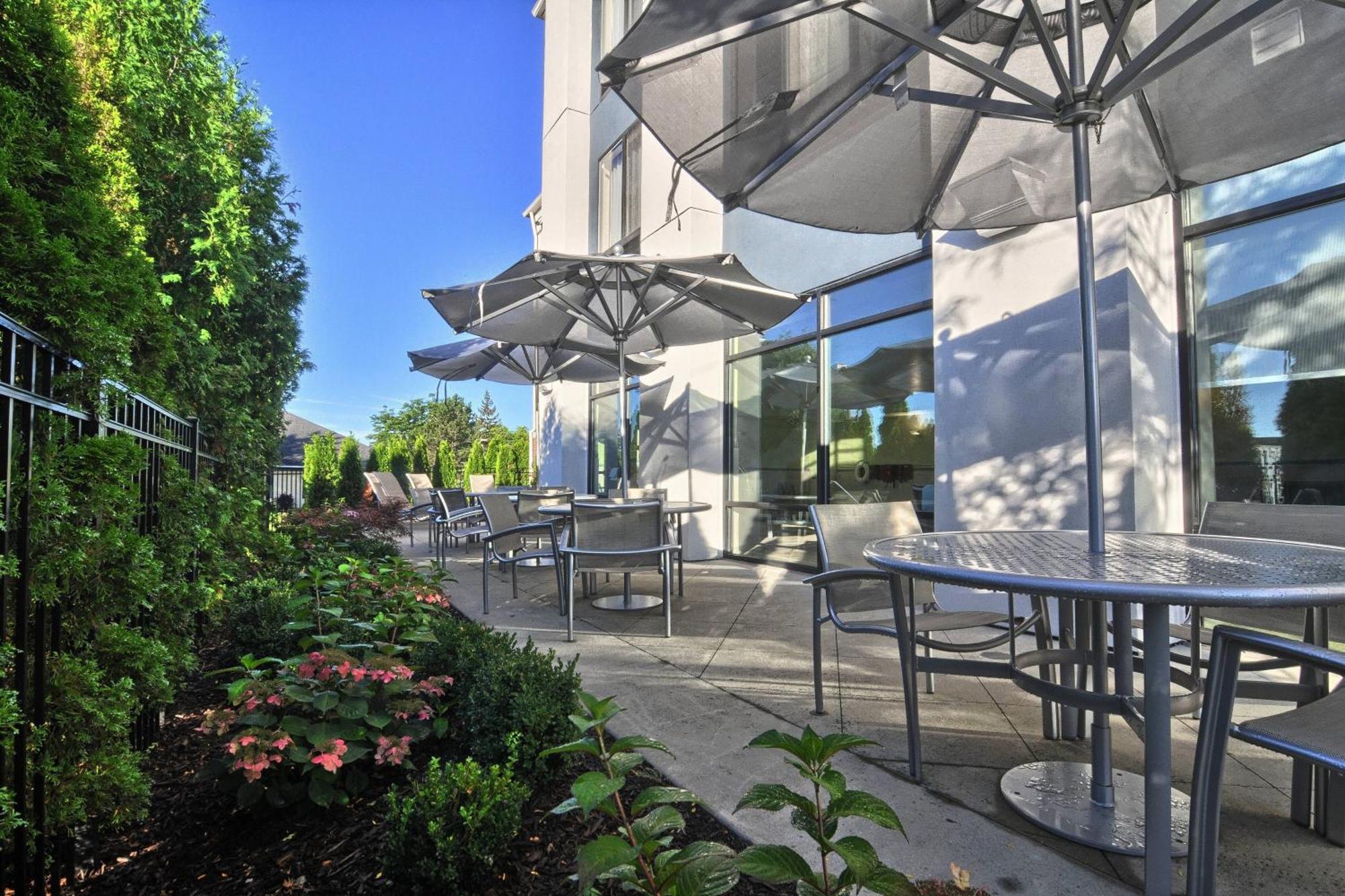 Springhill Suites Detroit Southfield Buitenkant foto