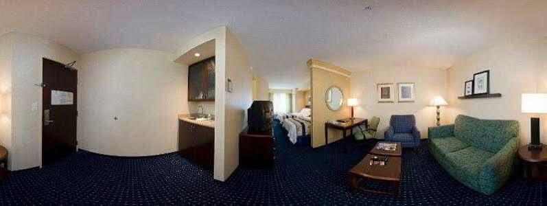 Springhill Suites Detroit Southfield Buitenkant foto